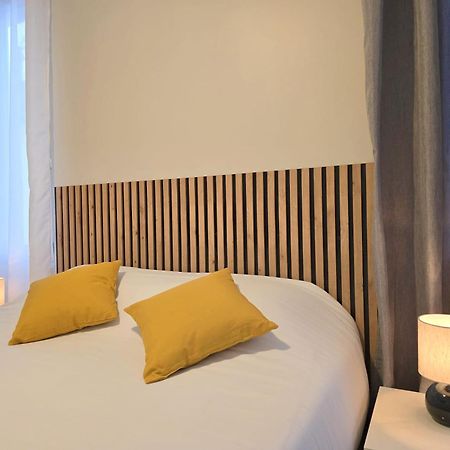 Trianon Saint Ouen Hotel Exterior photo