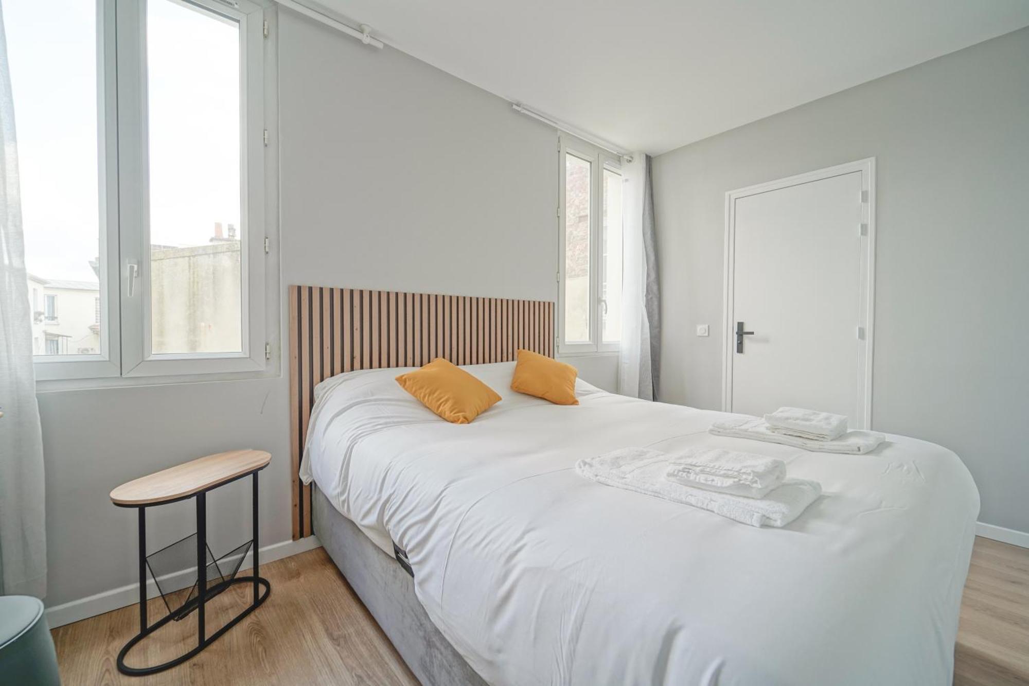 Trianon Saint Ouen Hotel Exterior photo